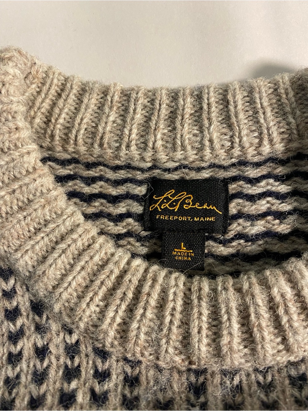 L.L. Bean Two-Tone Crewneck Wool Knit Sweater - Picture 4 of 5